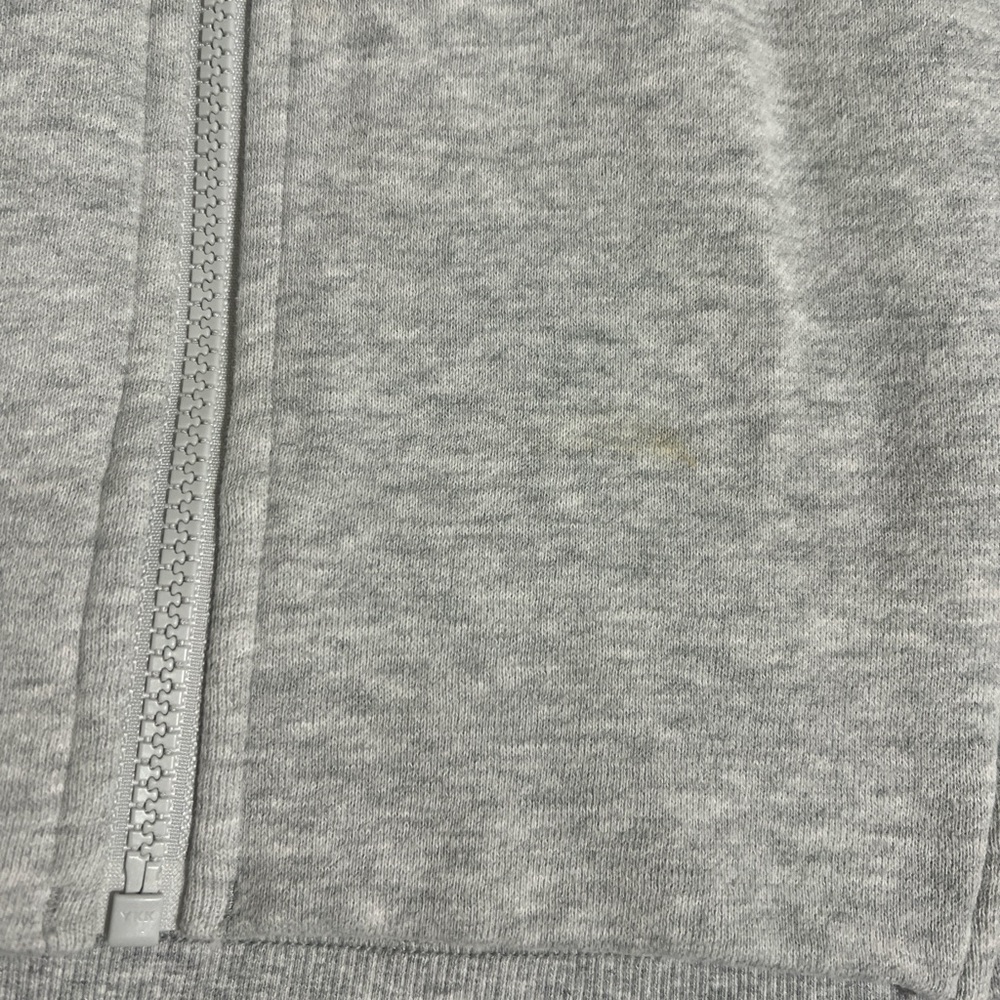 Lululemon grey zip up jacket - Picture 5 of 8